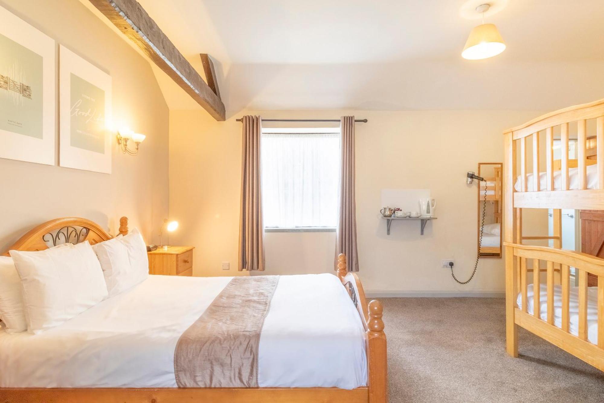 Oyo Elm Farm Country House, Norwich Airport 3*